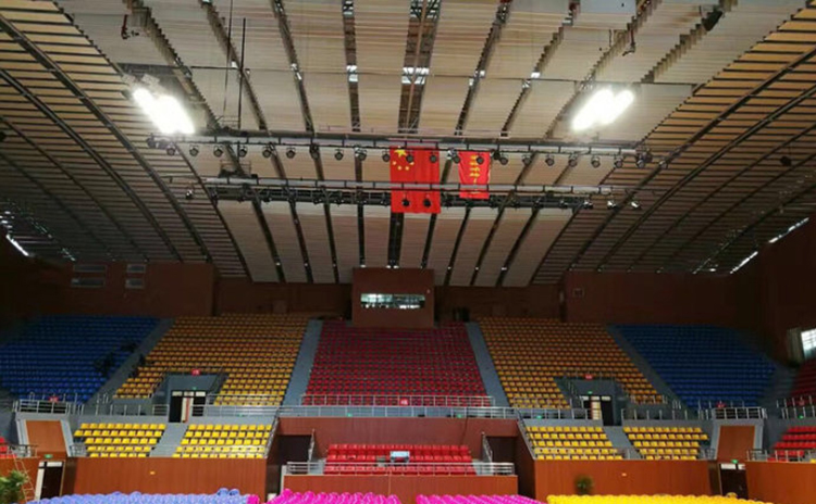 湖南湘潭中學體育館吸音板工程