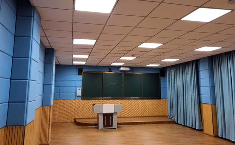 四川達州教室軟包吸音板聲學(xué)工程-2