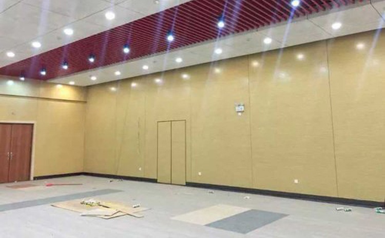 四川樂山學校會議室吸音纖維板聲學工程