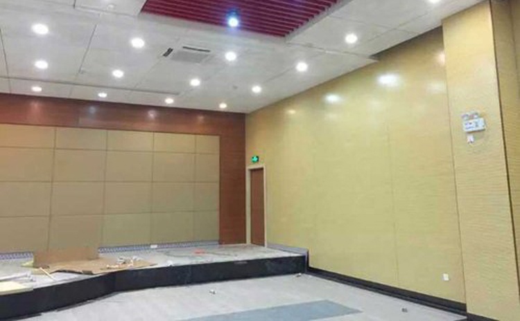 四川樂山學(xué)校會議室吸音纖維板聲學(xué)工程-3 四川樂山學(xué)校會議室吸音纖維板聲學(xué)工程-3